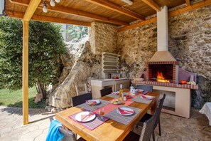 Villa Irine's House image