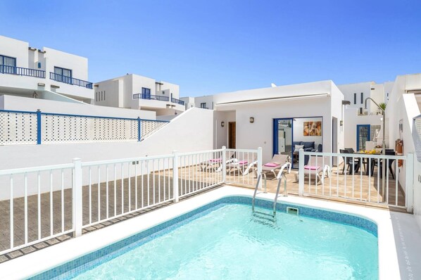 Villa Blanca image