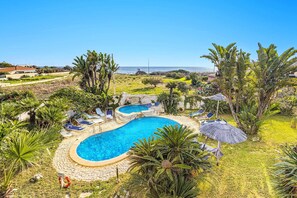 Villa Nautilus image