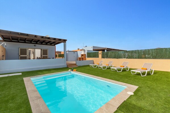 Villa Ocean Pearl image