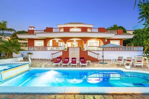 Villa Oleada image
