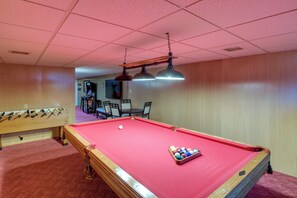 Game Room | Pool Table | Foosball Table | Bar Area