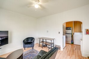 Living Room | 650 Sq Ft | Free WiFi | Smart TV w/ Roku & Netflix Connection