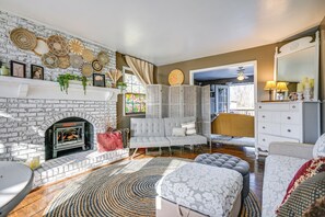Living Room | Electric Fireplace