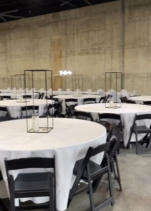Banquet hall