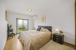 Bedroom 1 En-Suite