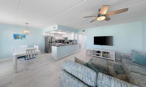 Living/Kitchen/Dining
