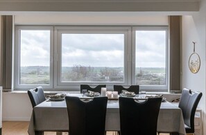 Dining area overlooking the green