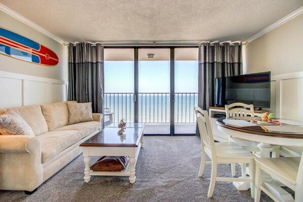 Atlantic Towers 1107-large-001-022-Living Room-1499x1000-72dpi