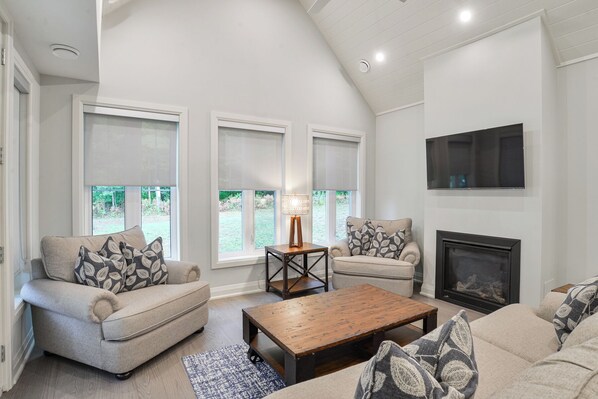 Belle Family Room