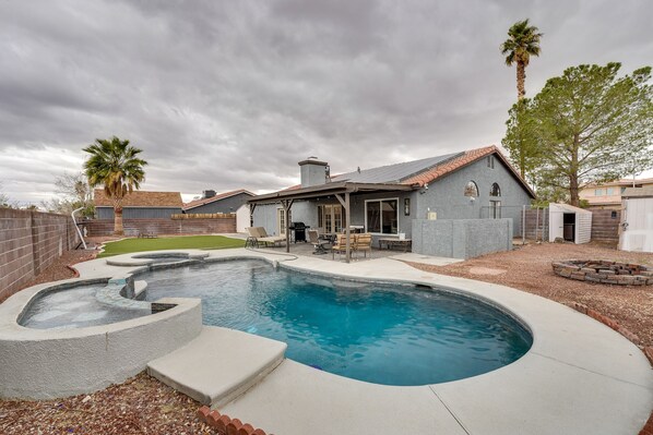 Las Vegas Vacation Rental | 3BR | 3BA | 1,800 Sq Ft | 1 Minor Step to Enter