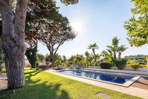 Casa Da Luz | 4 Bedrooms | Beautiful Garden And Pool Area | Great Location Close To All Amenities | Vale Do Lobo By Villamore