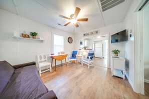 Living Room | Full Sleeper Sofa | Central A/C & Heating