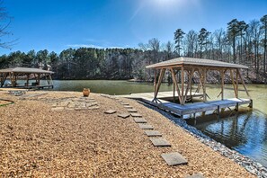 Backyard | Private Dock