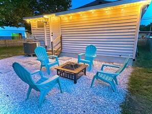 Backyard fire pit seating area