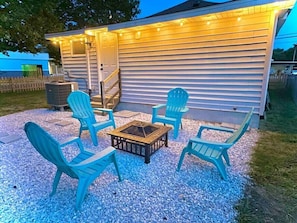 Backyard fire pit seating area