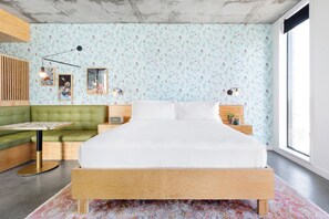 Unit w/ King size bed