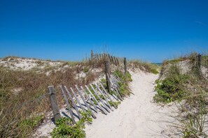 The beach is just a mile away!