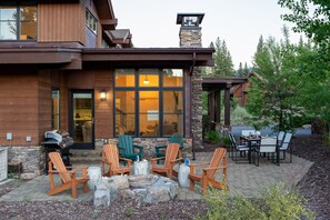 Patio perfection.