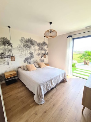 Master suite with 160x200 bed - Bed made up on arrival - Large dressing room - Bathroom with shower - Double washbasin unit - Hairdryer - Towels provided.