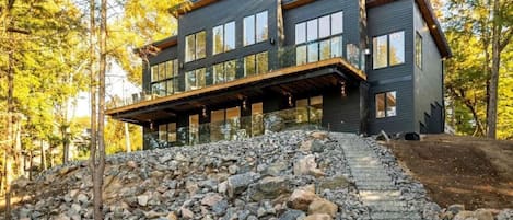 Luxury Getaway located in Muskoka's