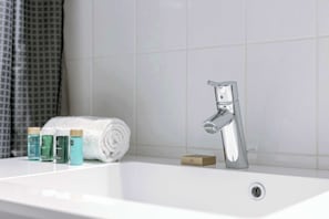 Details bathroom