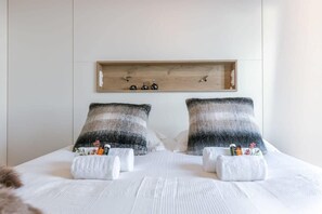Double bedroom 