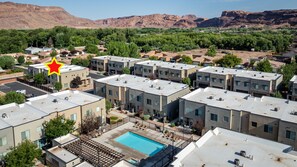 Short walk from the townhome to the pool.