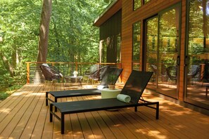 Enjoy a morning/evening drink amongst the birds and the bees