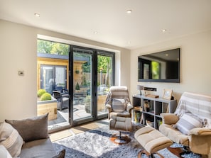 Living area | Squirrel Cottage, Glossop