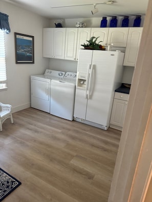 Pantry / Laundry room
