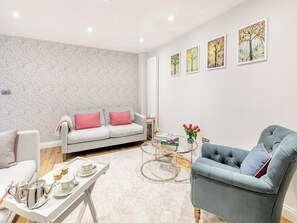 Living room | Anne’s Cottage, New Mills