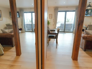 Living area | Skye Studio - West Highland Hot Tub Studios, Mallaig