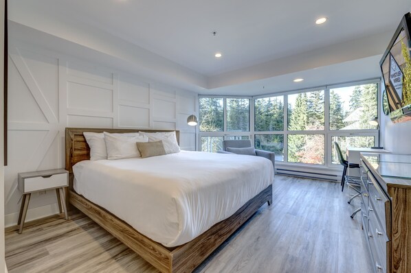 Master Bedroom - King