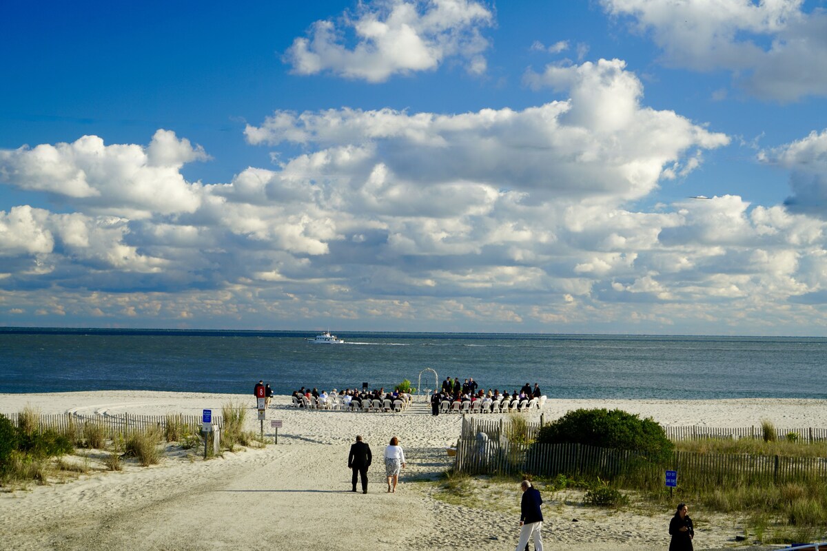 Periwinkle Inn of Cape May is an Oceanfront Boutique Hotel Room