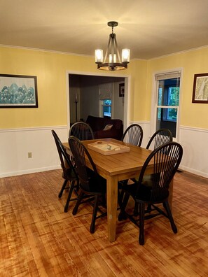 Dining area into living room