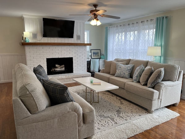 Eagle's Nest Living Room