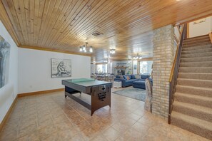 Living Room | Ping Pong/Air Hockey/Pool Table