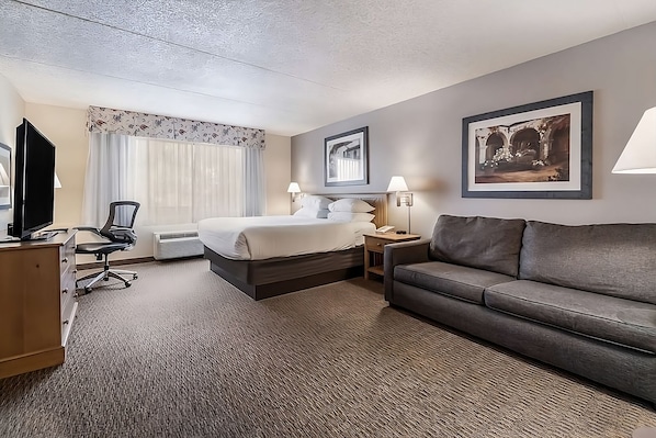 Unit w/ King size bed