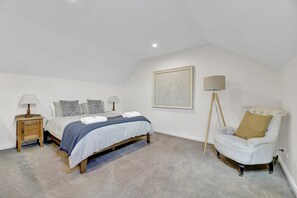 Queen Bed