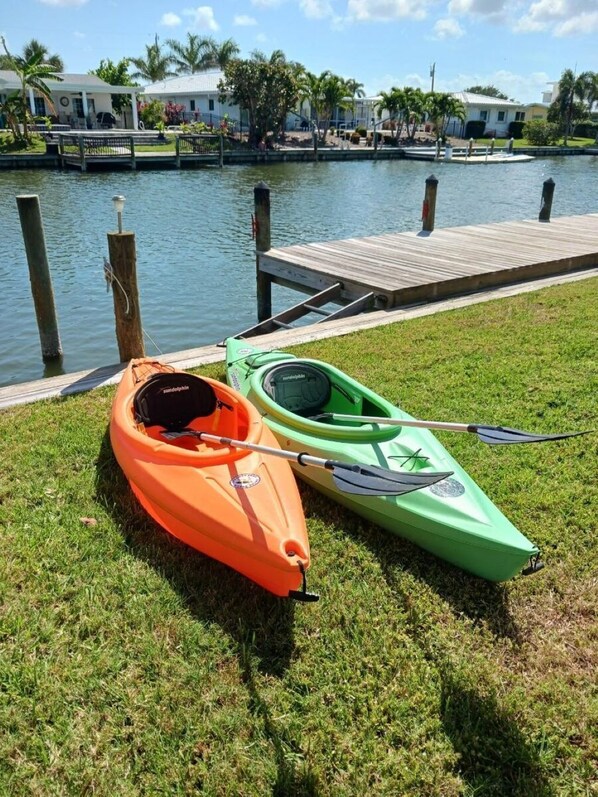 Kayaks 