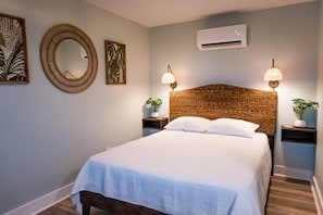 Queen Bed