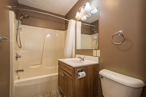 All of our rooms in the Zeigler Wing have a private bath.