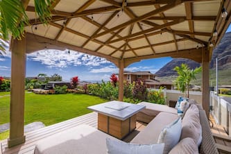 Kalo Homes ~ Tropical Makaha Sanctuary