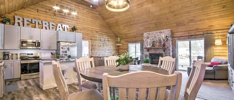 Newly renovated kitchen!