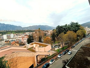 Vue depuis lâhĂ©bergement