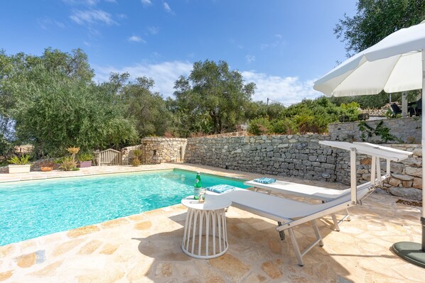 Peaceful Pool views