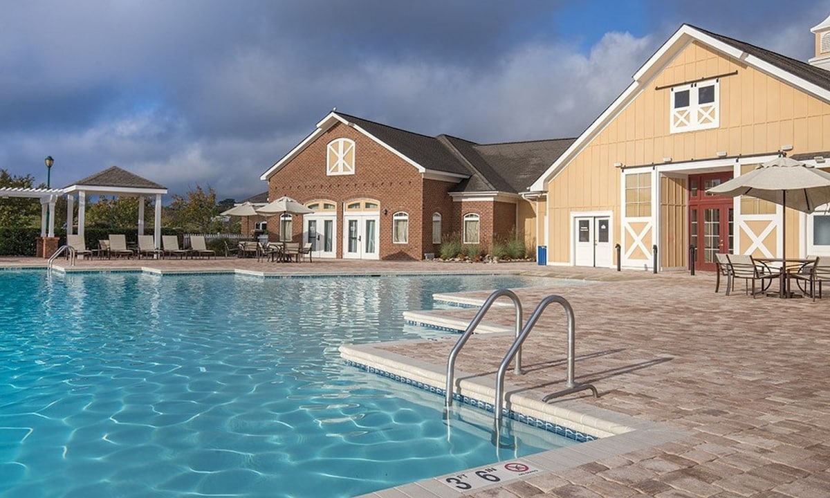 Beautiful Governor’s Green 1 Bedroom Condo – Family Friendly Resort & Spa