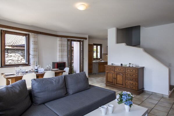 Living and dining room