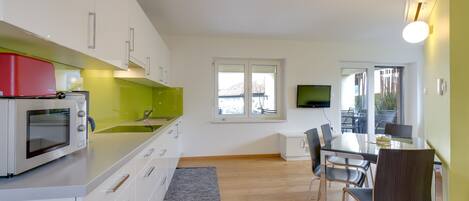 Kitchen and dining area